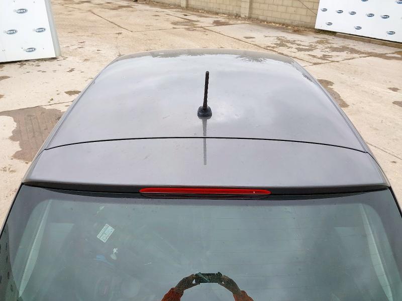 2015 VOLKSWAGEN POLO SE 