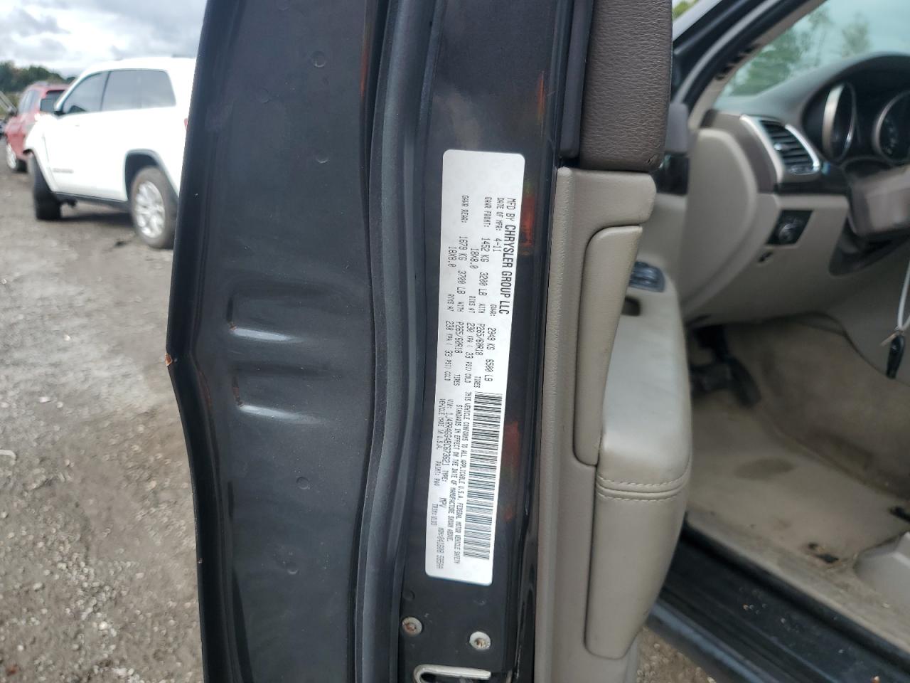 2011 Jeep Grand Cherokee Laredo VIN: 1J4RR4GG4BC673621 Lot: 85725665