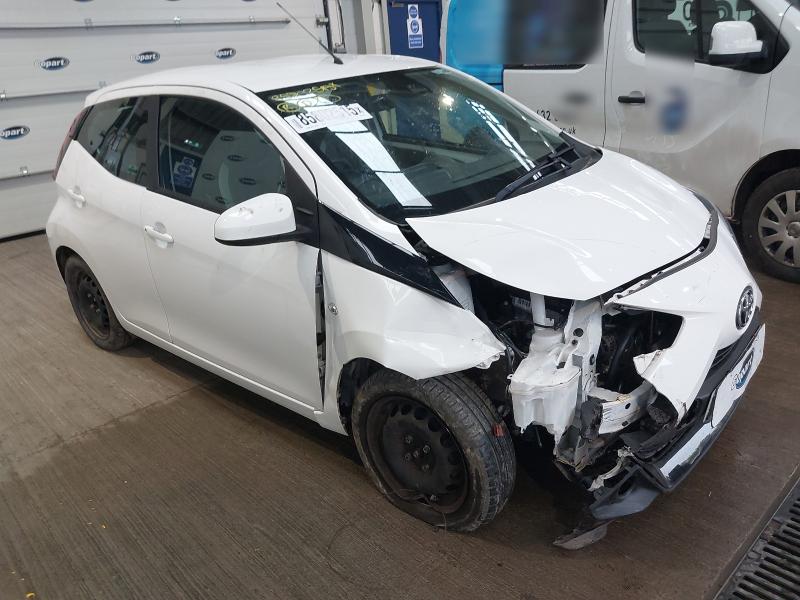 2021 TOYOTA AYGO X-PLAY TSS VVT-I 