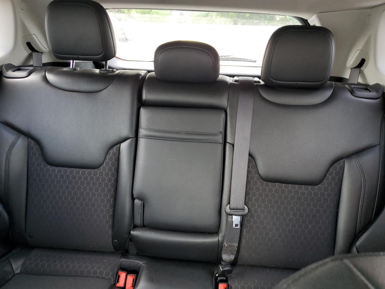 2018 Jeep Compass Latitude VIN: 3C4NJCBB4JT304763 Lot: 86059695