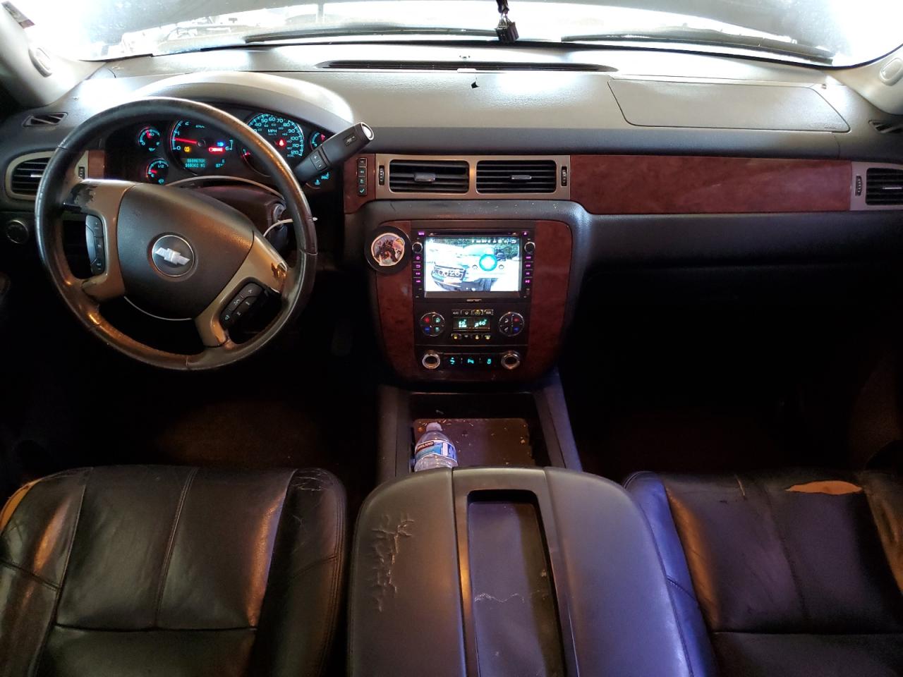 2014 Chevrolet Suburban C1500 Lt VIN: 1GNSCJE0XER138413 Lot: 84211905