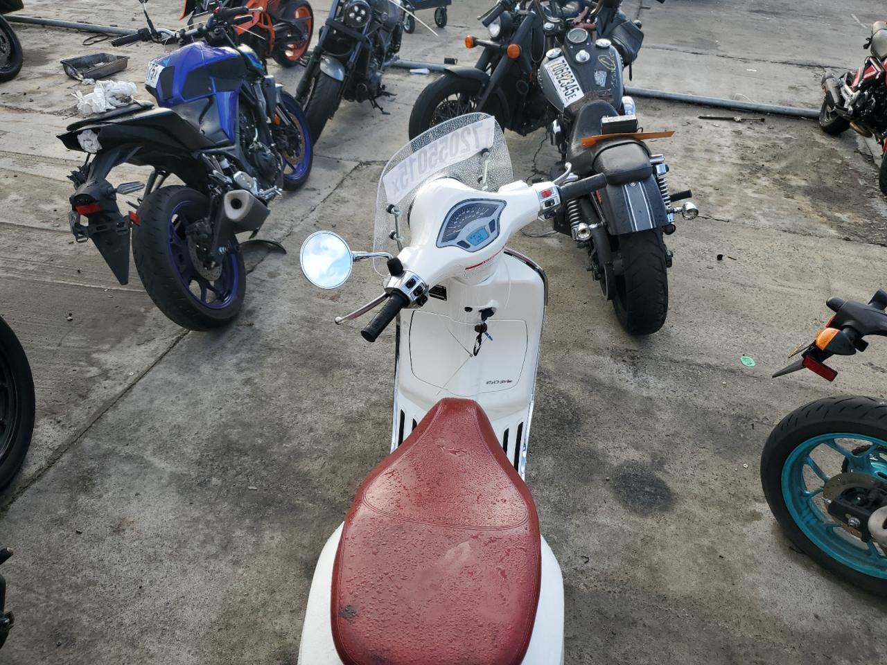 2016 Vespa Sprint 150 3V VIN: ZAPM818G7G5102425 Lot: 72055015