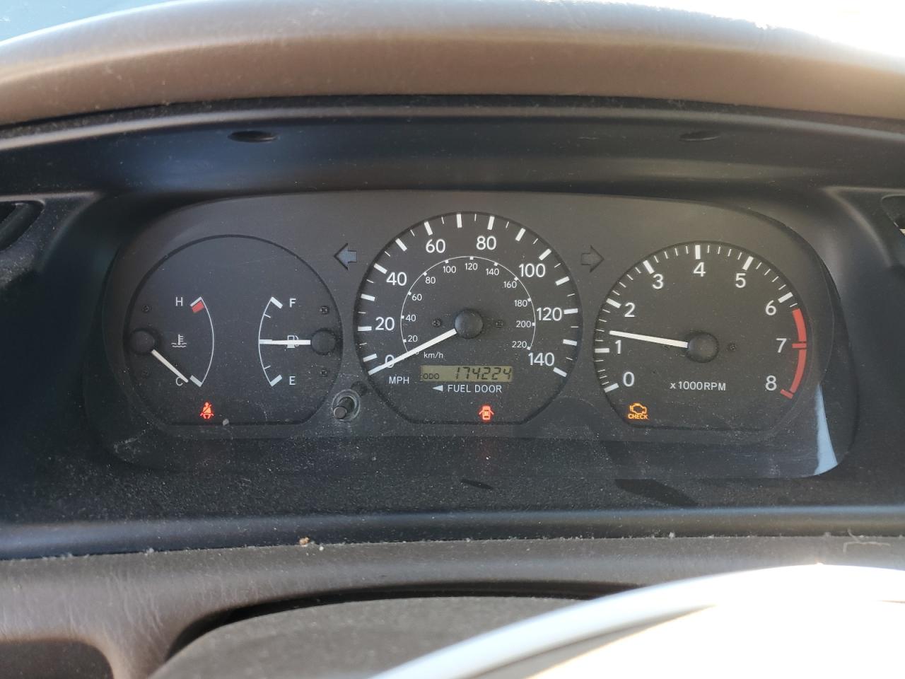 2000 Toyota Camry Ce VIN: 4T1BG22K3YU687621 Lot: 87462595