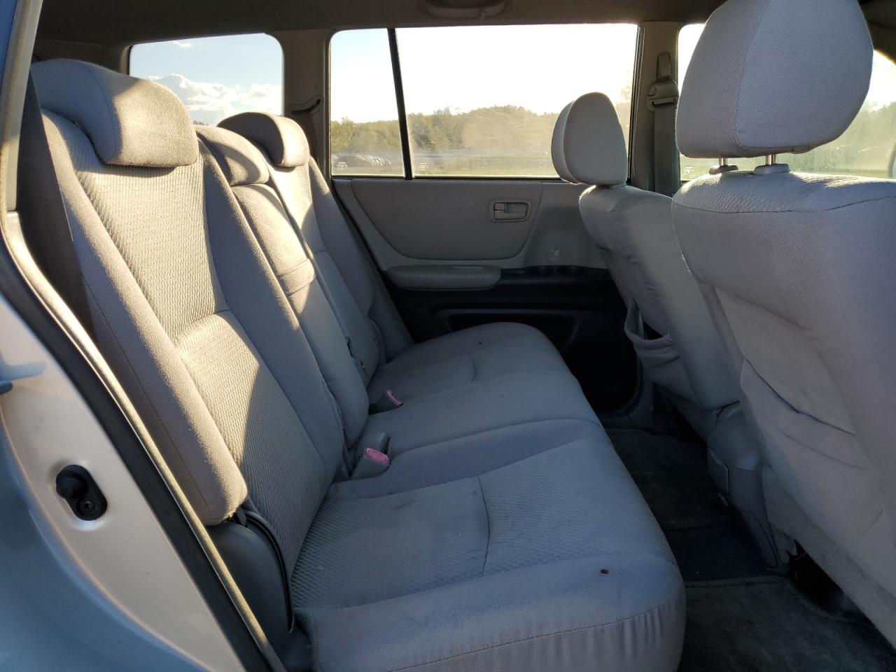 2004 Toyota Highlander Base VIN: JTEDP21A140006021 Lot: 82283855