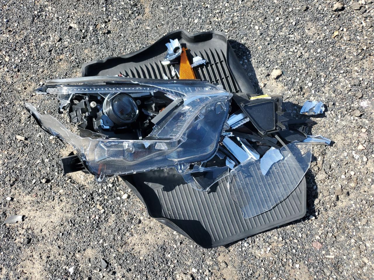 2016 Toyota Rav4 Xle VIN: 2T3RFREV3GW422753 Lot: 84913605