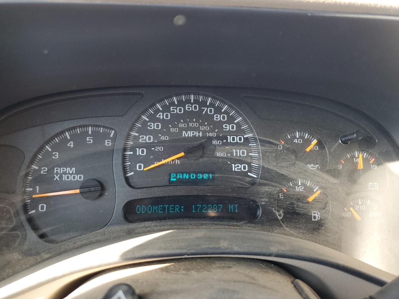 2004 Chevrolet Suburban C1500 VIN: 3GNEC16TX4G325512 Lot: 85738065