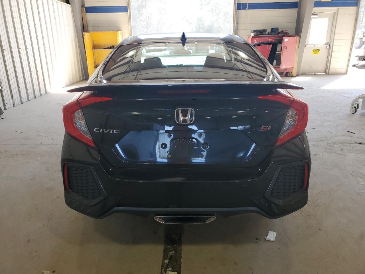 2018 Honda Civic Si VIN: 2HGFC1E58JH700889 Lot: 85175515