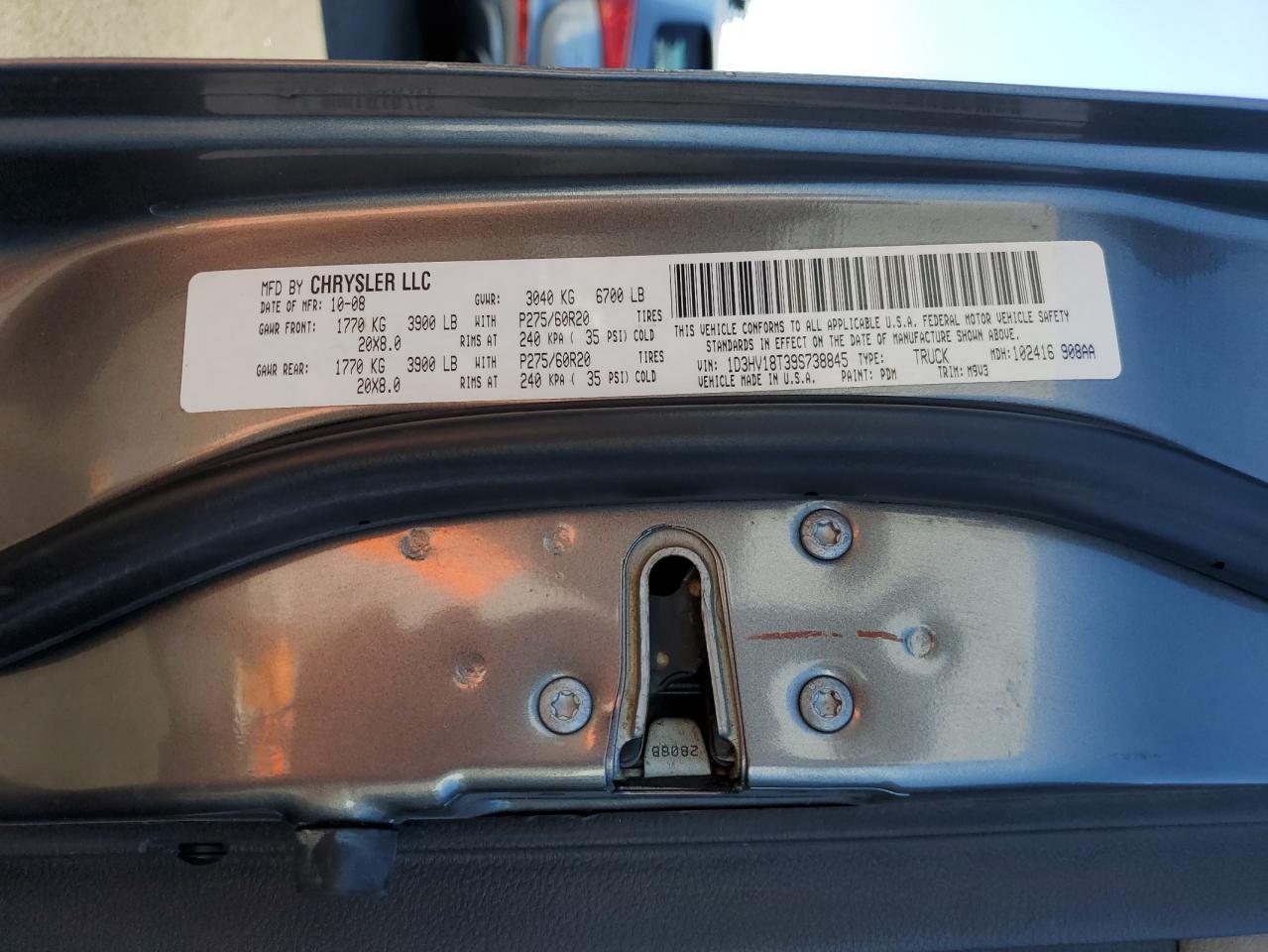 2009 Dodge Ram 1500 VIN: 1D3HV18T39S738845 Lot: 85736765