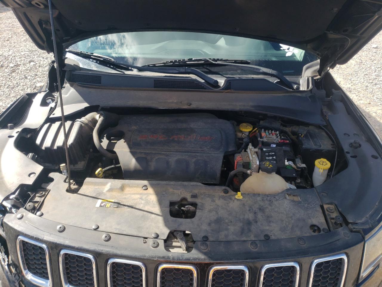 2018 Jeep Compass Latitude VIN: 3C4NJCBB6JT407795 Lot: 90374435