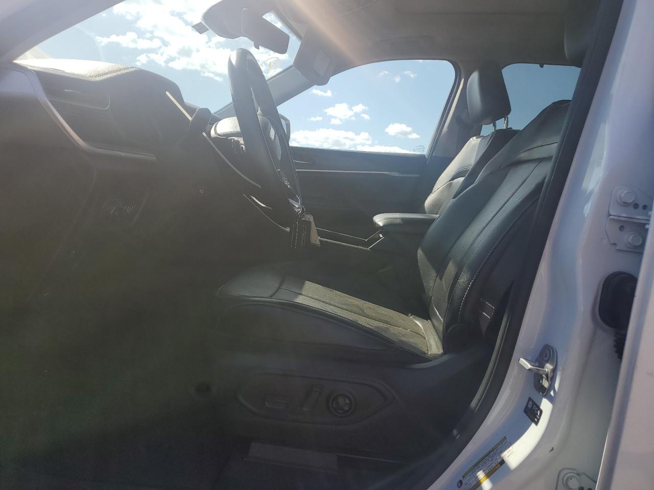 2022 Jeep Grand Cherokee L Limited VIN: 1C4RJJBG8N8537311 Lot: 86106685