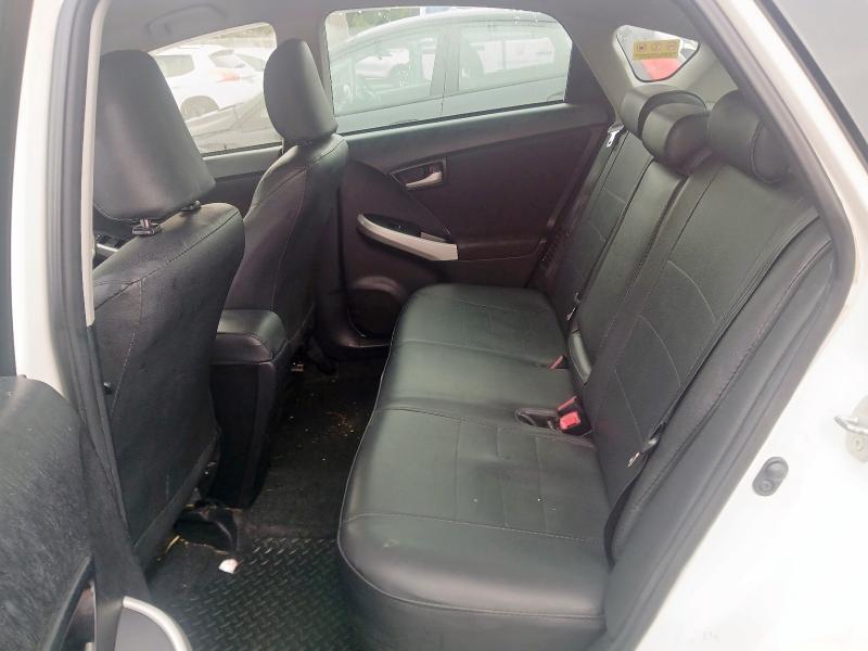 2014 TOYOTA PRIUS HYBRID 