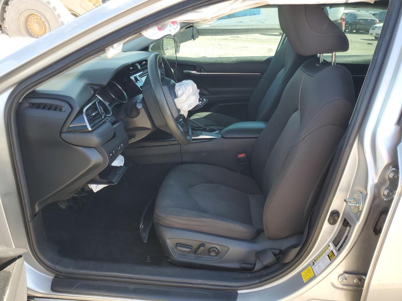 2020 Toyota Camry Le VIN: 4T1C11AK1LU362427 Lot: 85707095