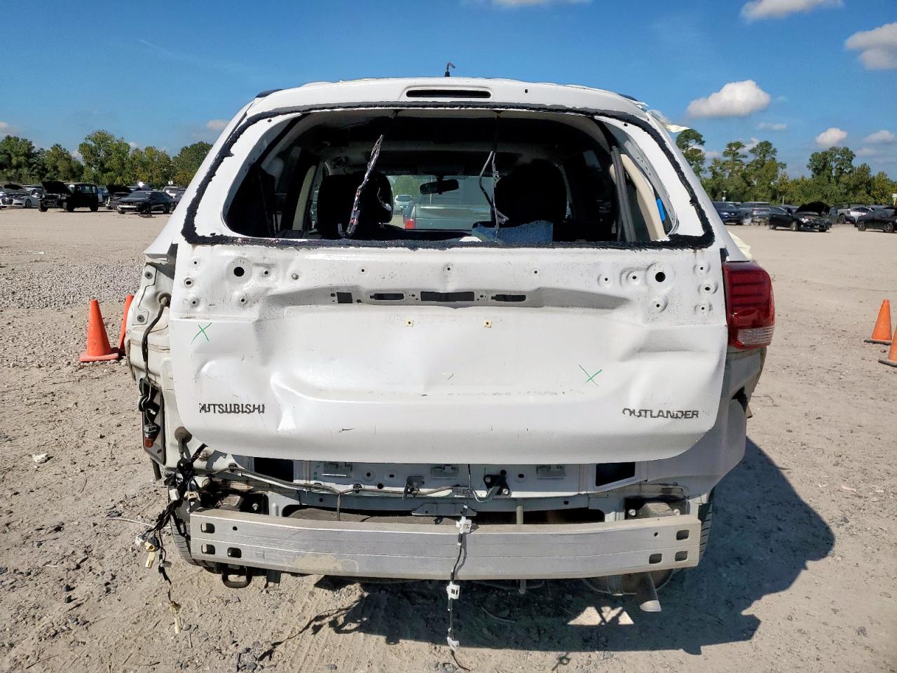 2016 Mitsubishi Outlander Se VIN: JA4AD3A39GZ015647 Lot: 83835055