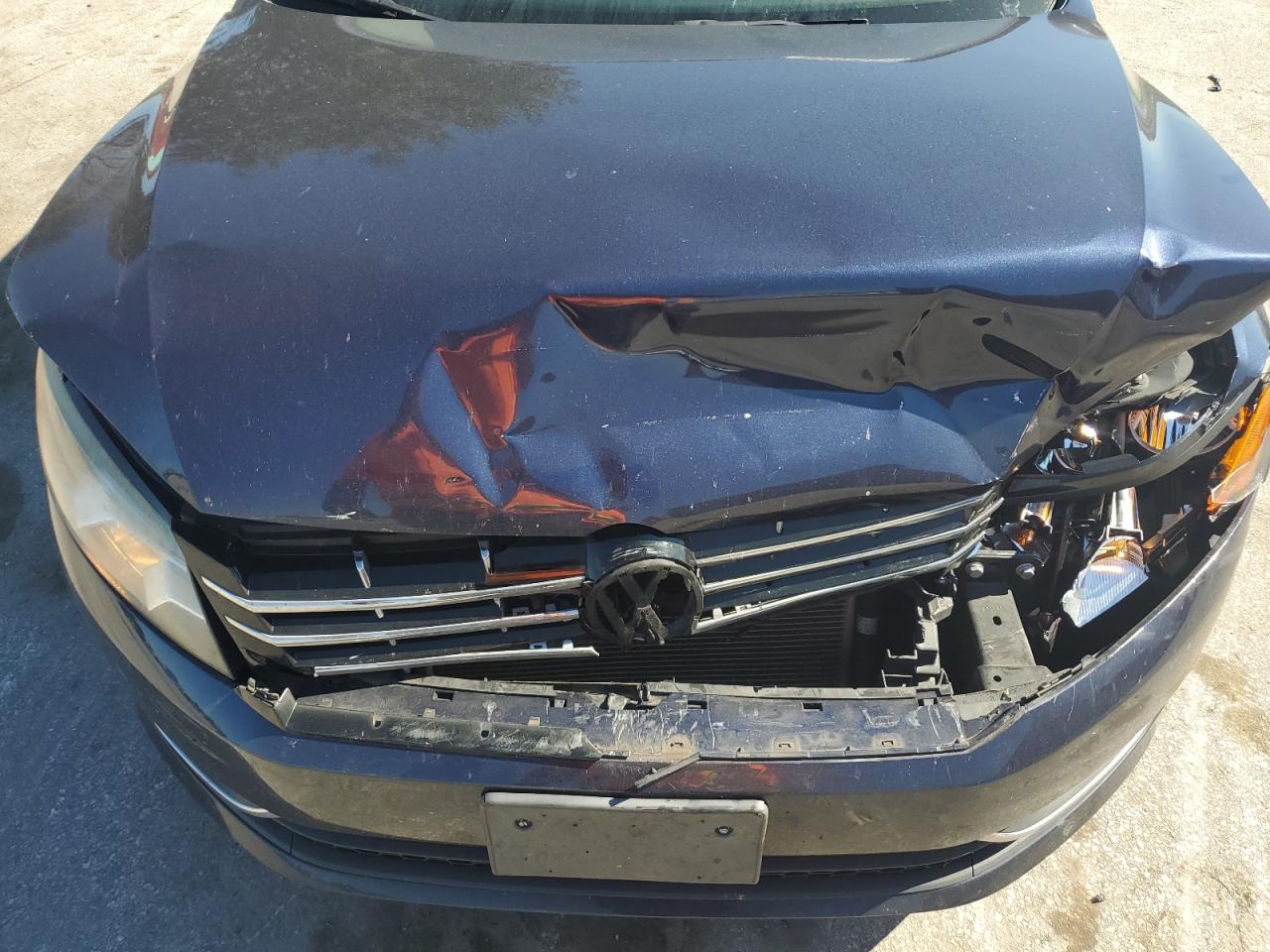 2015 Volkswagen Passat Se VIN: 1VWBV7A37FC036722 Lot: 86483675