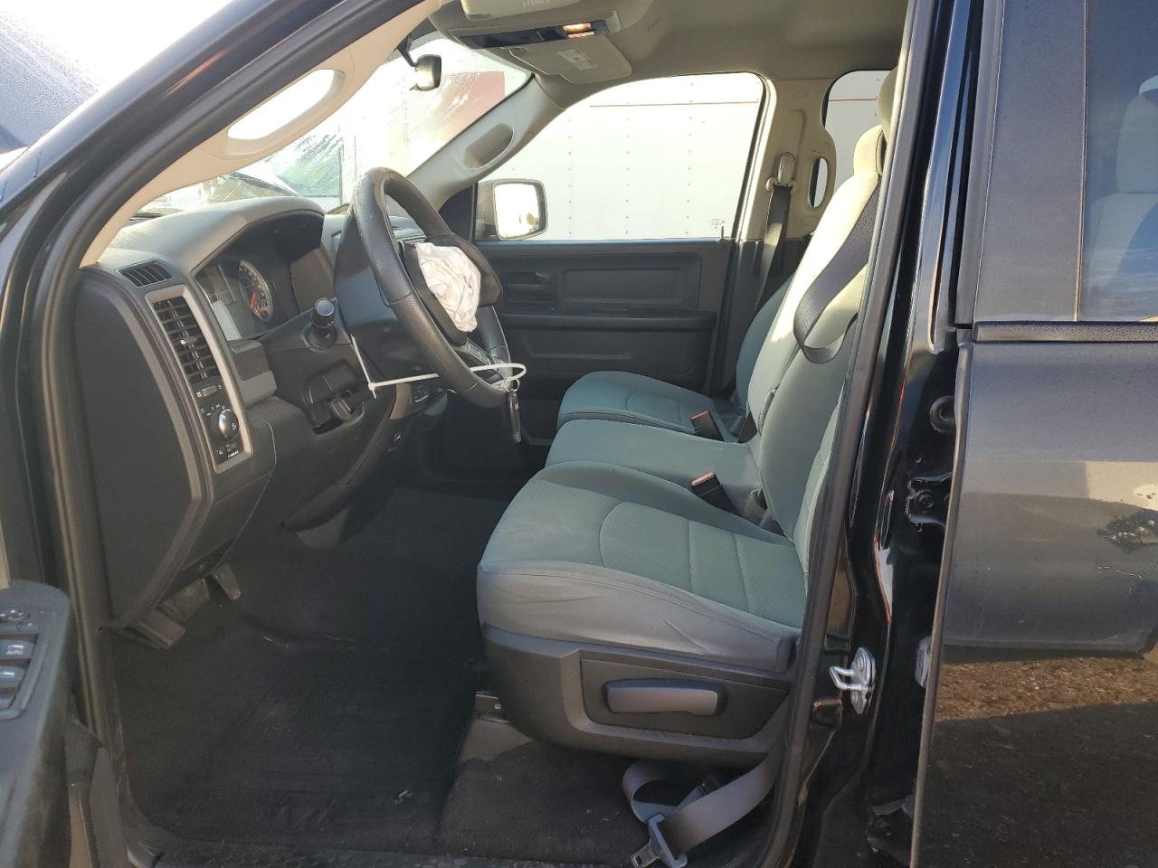 2018 Ram 1500 St VIN: 1C6RR7FT7JS328732 Lot: 82295085