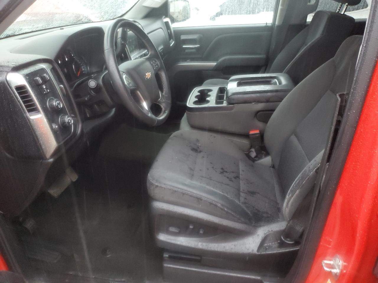 2018 Chevrolet Silverado K1500 Lt VIN: 3GCUKREC5JG111305 Lot: 82300815