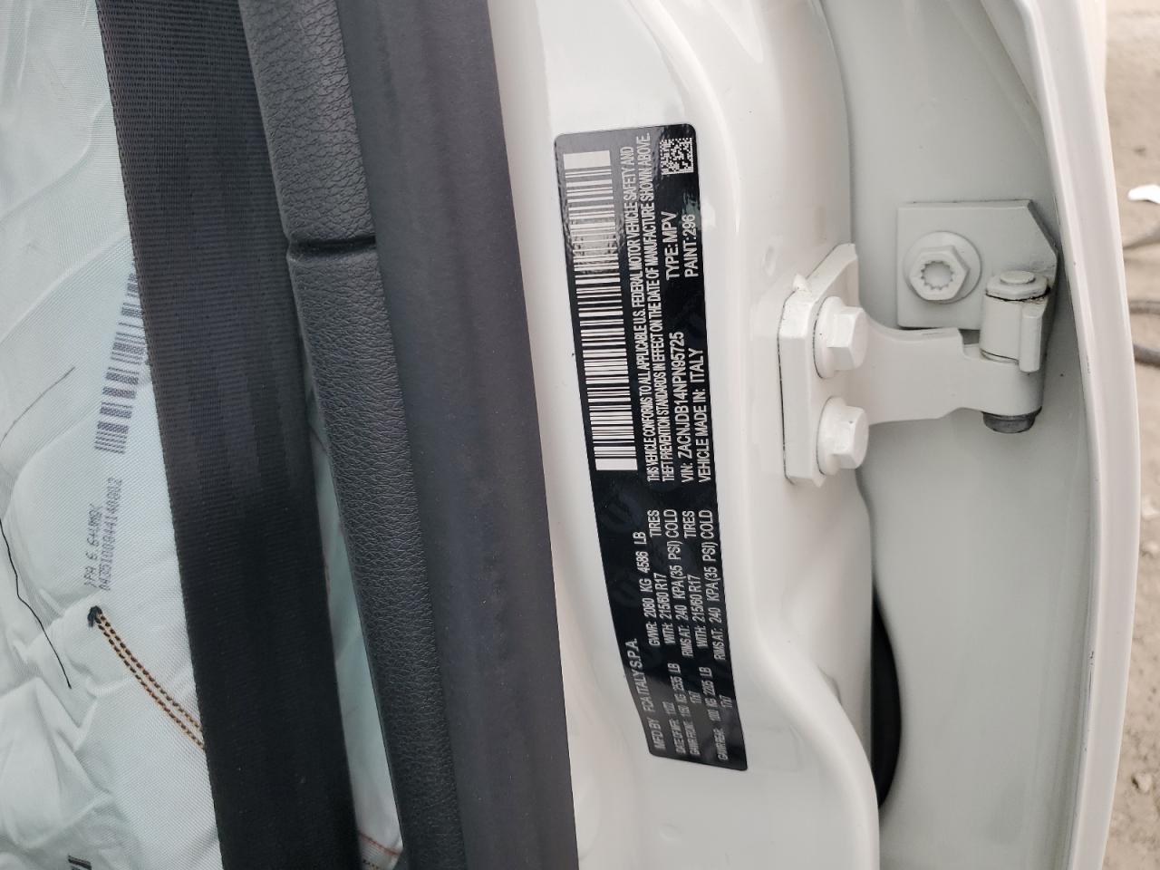 2022 Jeep Renegade Latitude VIN: ZACNJDB14NPN95725 Lot: 85743365