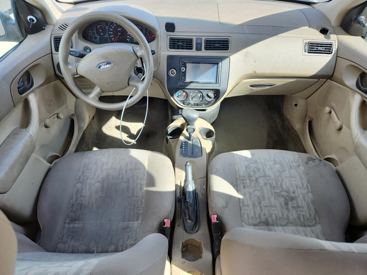 2005 Ford Focus Zx4 VIN: 1FAFP34N85W138425 Lot: 86188915