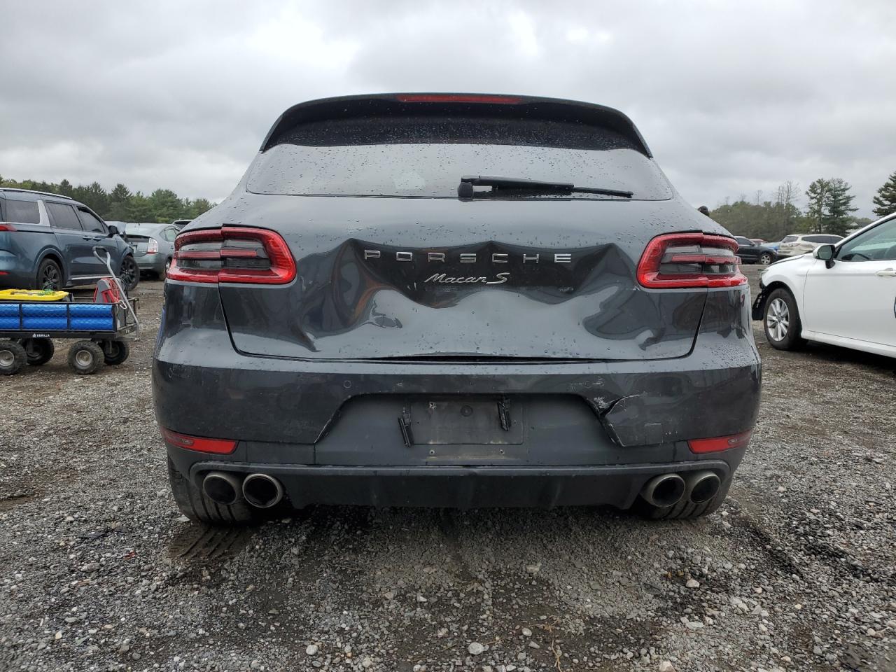 2017 Porsche Macan S VIN: WP1AB2A54HLB13852 Lot: 85577755