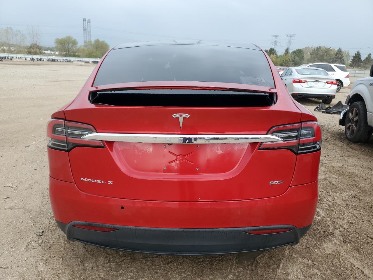 2016 Tesla Model X VIN: 5YJXCDE25GF029299 Lot: 85705435