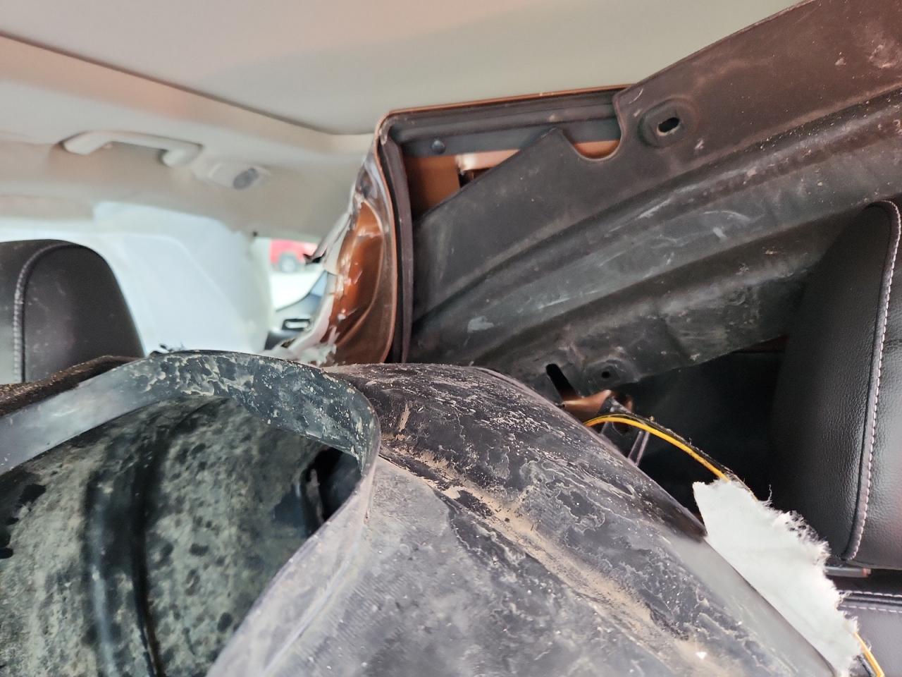 2017 Ford Escape Titanium VIN: 1FMCU9J90HUA63764 Lot: 82691835