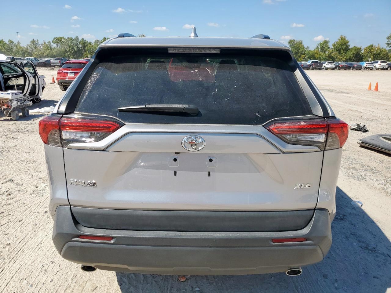 2021 Toyota Rav4 Xle VIN: 2T3W1RFVXMC162848 Lot: 86257135