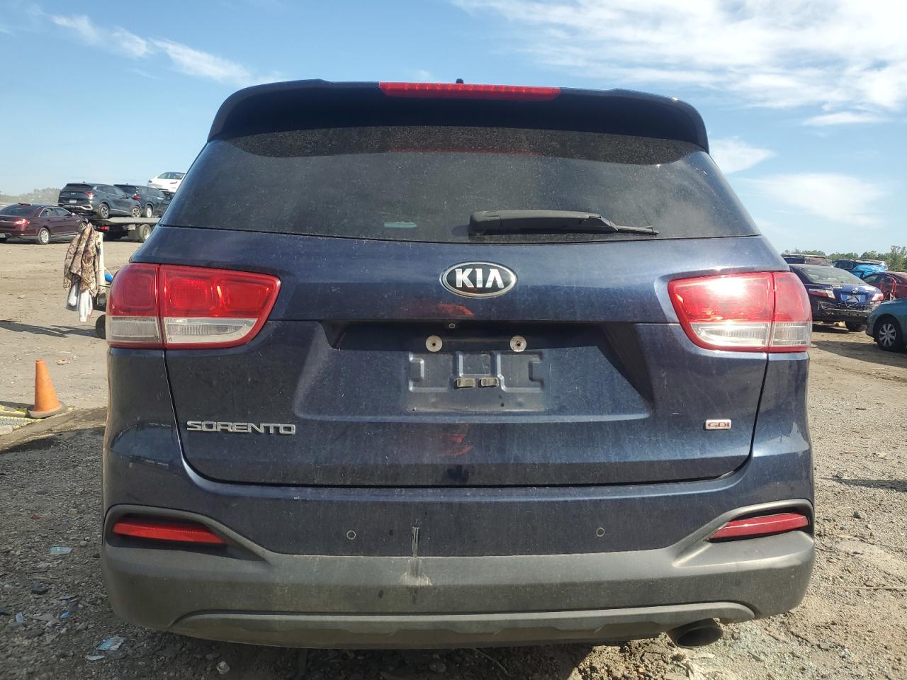 2017 Kia Sorento Lx VIN: 5XYPGDA30HG335999 Lot: 84714665