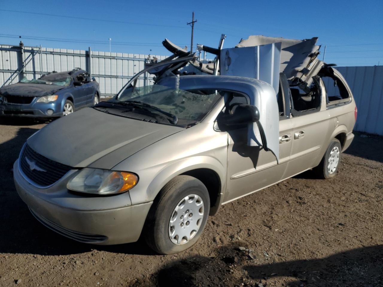 2003 Chrysler Town & Country Lx gold other flexible 2C4GP44363R310654 photo #1