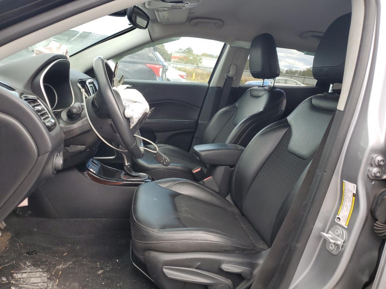 2018 Jeep Compass Latitude VIN: 3C4NJCBB0JT322290 Lot: 90287485