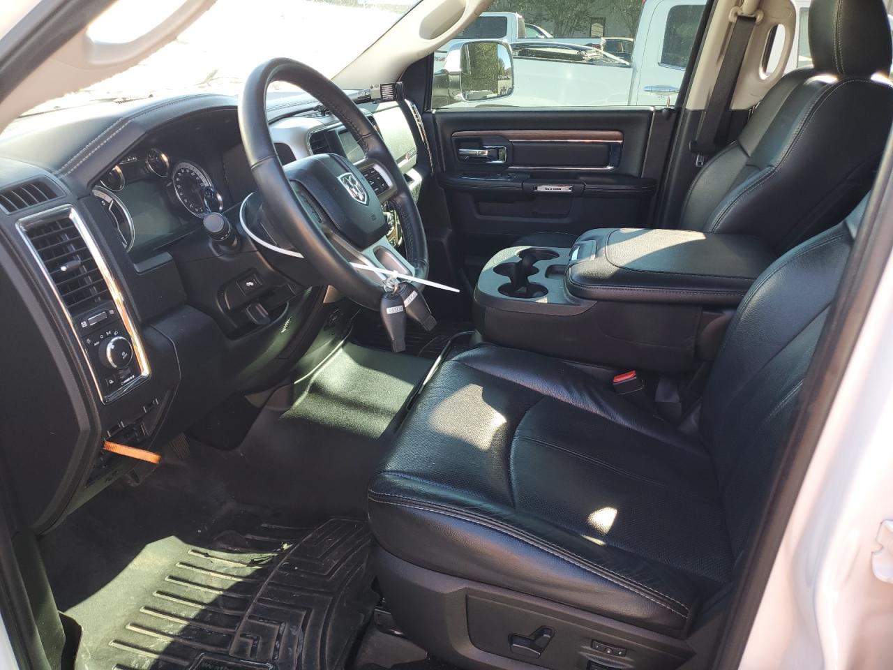 2018 Ram 1500 Laramie VIN: 1C6RR7NM7JS280997 Lot: 82376365