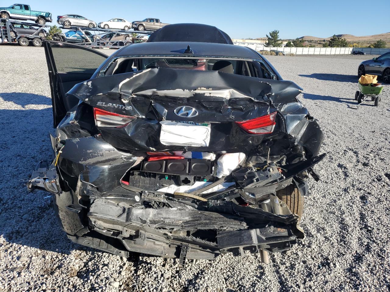 Elantra Elantra