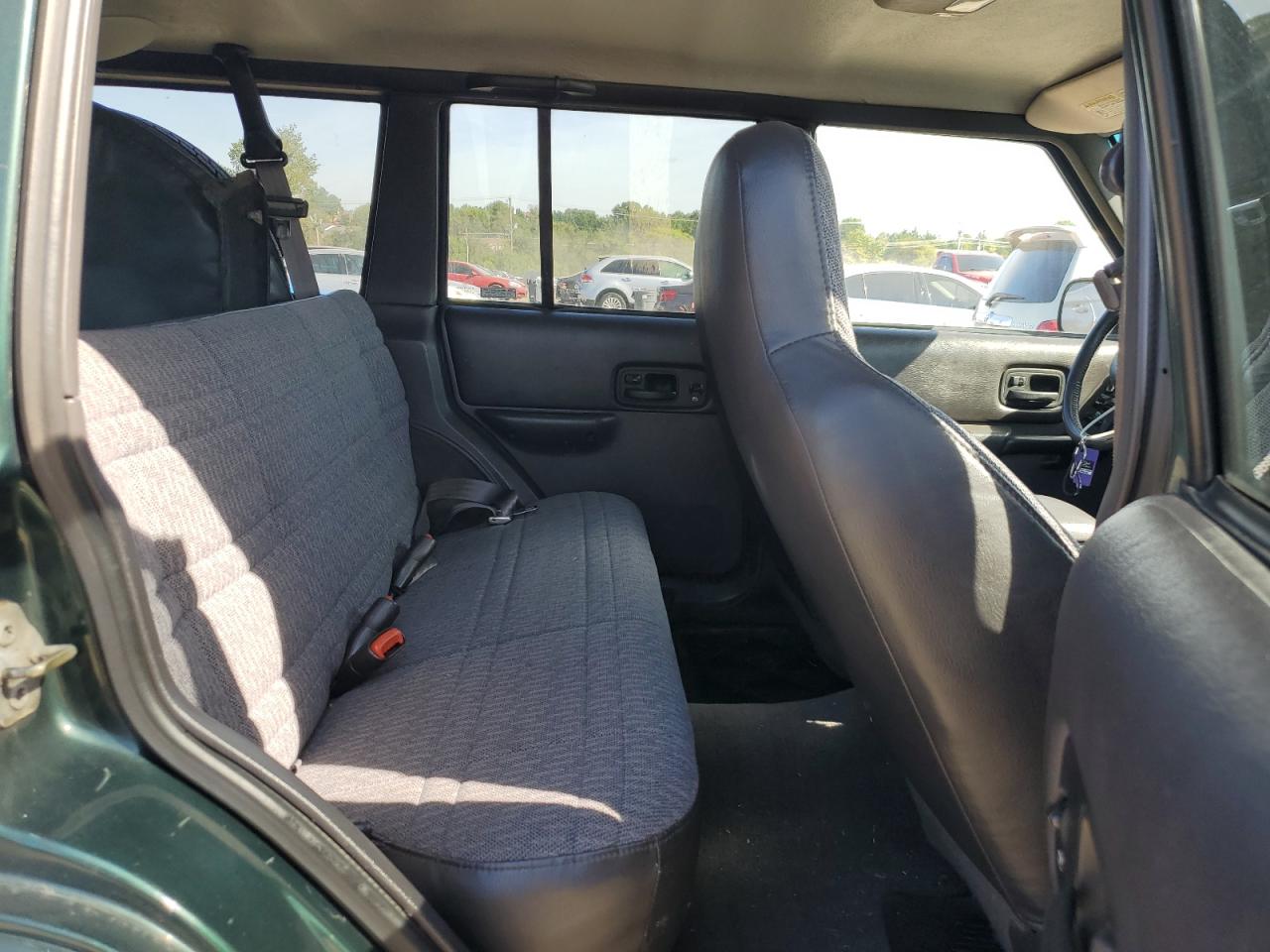 2000 Jeep Cherokee Sport VIN: 1J4FF48S4YL181999 Lot: 84774735