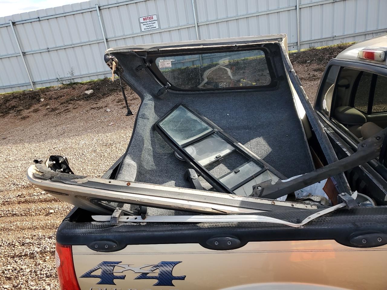 2003 Ford Explorer Sport Trac VIN: 1FMZU77E93UC58175 Lot: 82485575