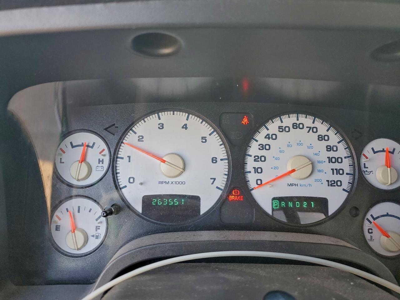 2004 Dodge Ram 1500 St VIN: 1D7HA18D94J265924 Lot: 90708895