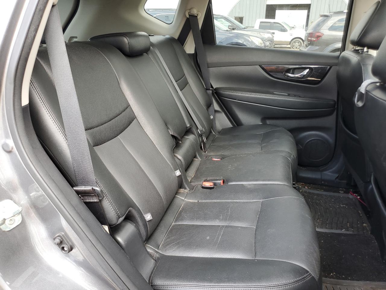 2017 Nissan Rogue S VIN: 5N1AT2MT0HC884815 Lot: 82245525