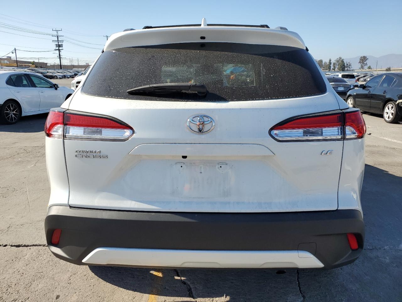 2022 Toyota Corolla Cross Le VIN: 7MUBAAAGXNV005451 Lot: 84983755