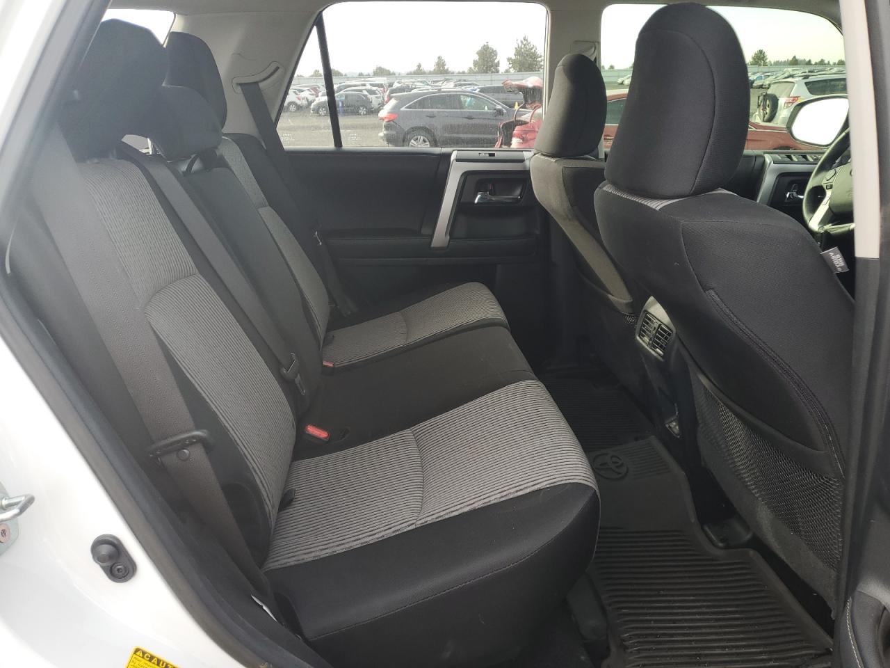 2024 Toyota 4Runner Sr5/Sr5 Premium VIN: JTEMU5JR1R6307344 Lot: 85683415