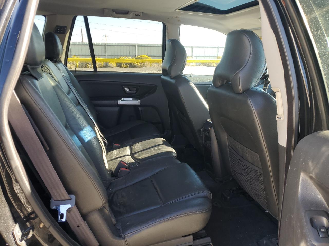 2004 Volvo Xc90 VIN: YV1CZ59H641111915 Lot: 81912125