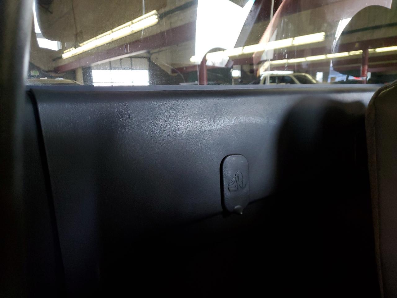 2003 Chevrolet Silverado K1500 VIN: 1GCEK14V03Z164277 Lot: 81979865