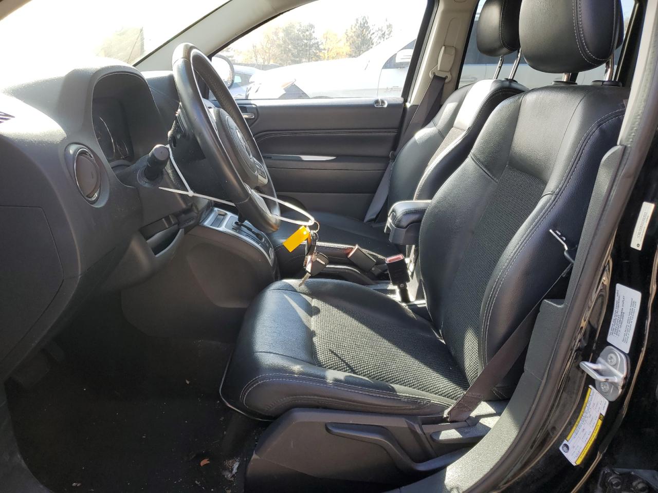 2016 Jeep Compass Latitude VIN: 1C4NJDEBXGD657623 Lot: 89697065