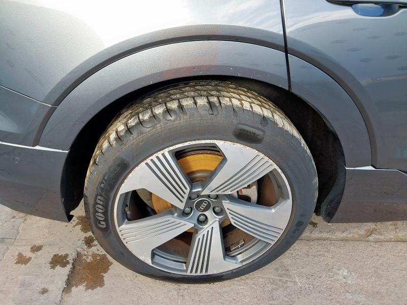 2022 AUDI E-TRON 300KW 55 QUATTRO 95KWH S LINE 5DR AUTO