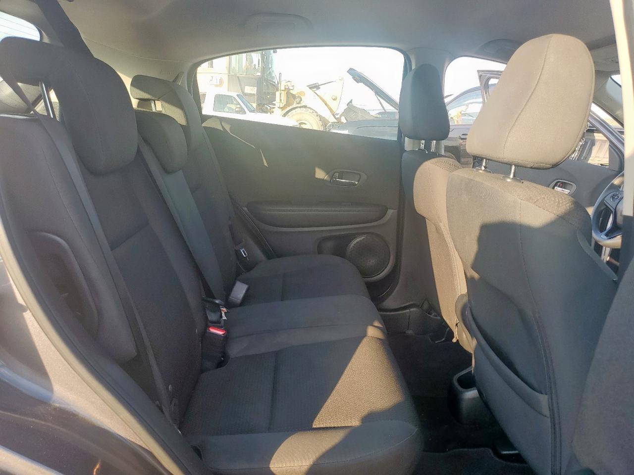 2021 Honda Hr-V Lx VIN: 3CZRU6H30MM751075 Lot: 84285475