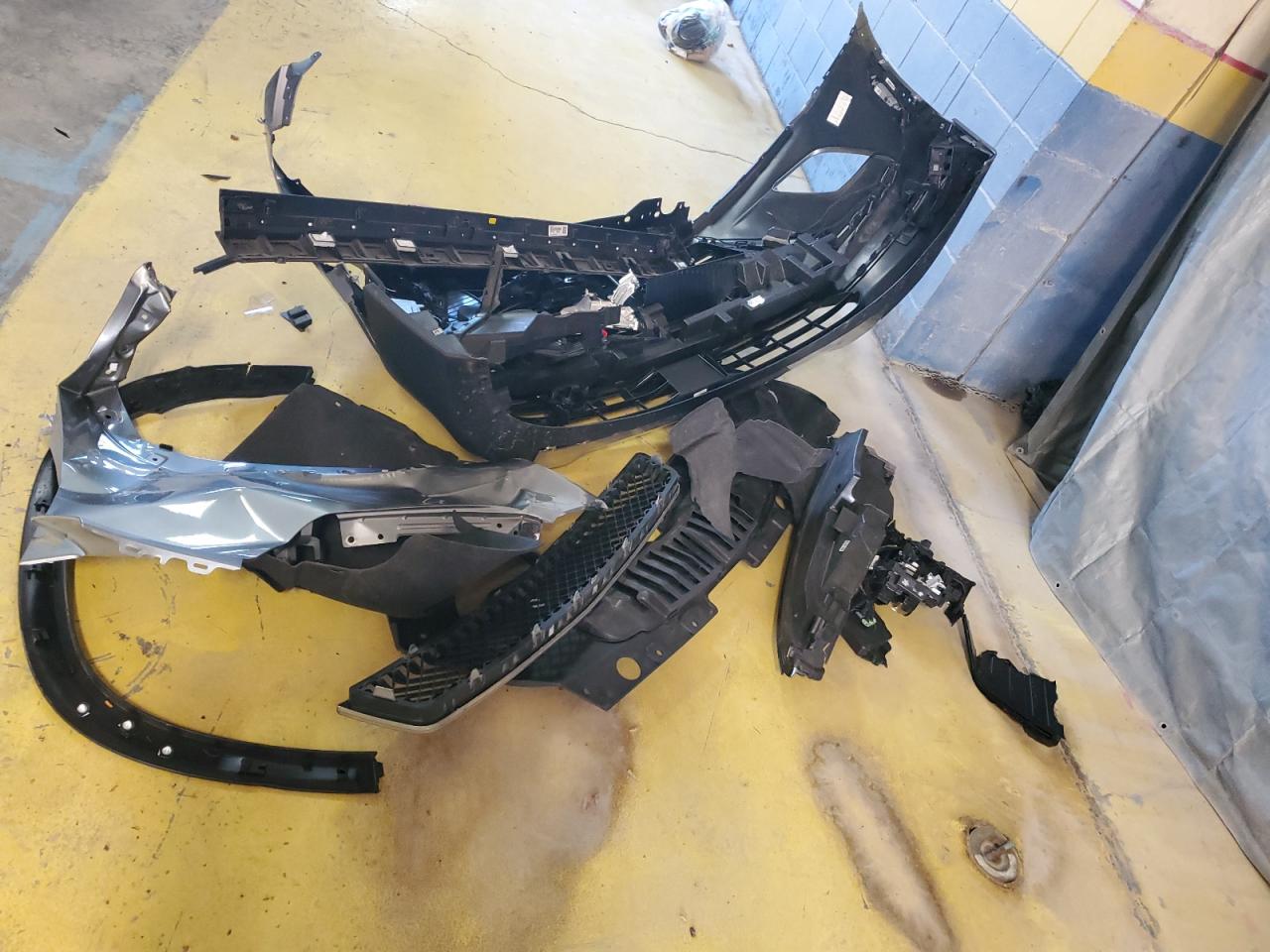 2025 Buick Enclave Preferred VIN: 5GAERARS9SJ246758 Lot: 90741715