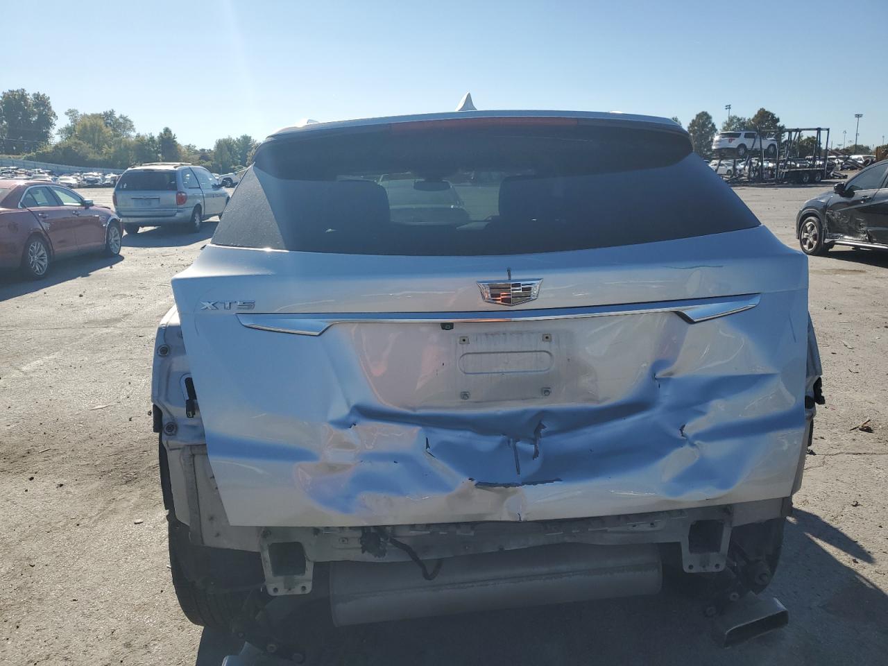 2017 Cadillac Xt5 Luxury VIN: 1GYKNBRS2HZ101388 Lot: 89733315