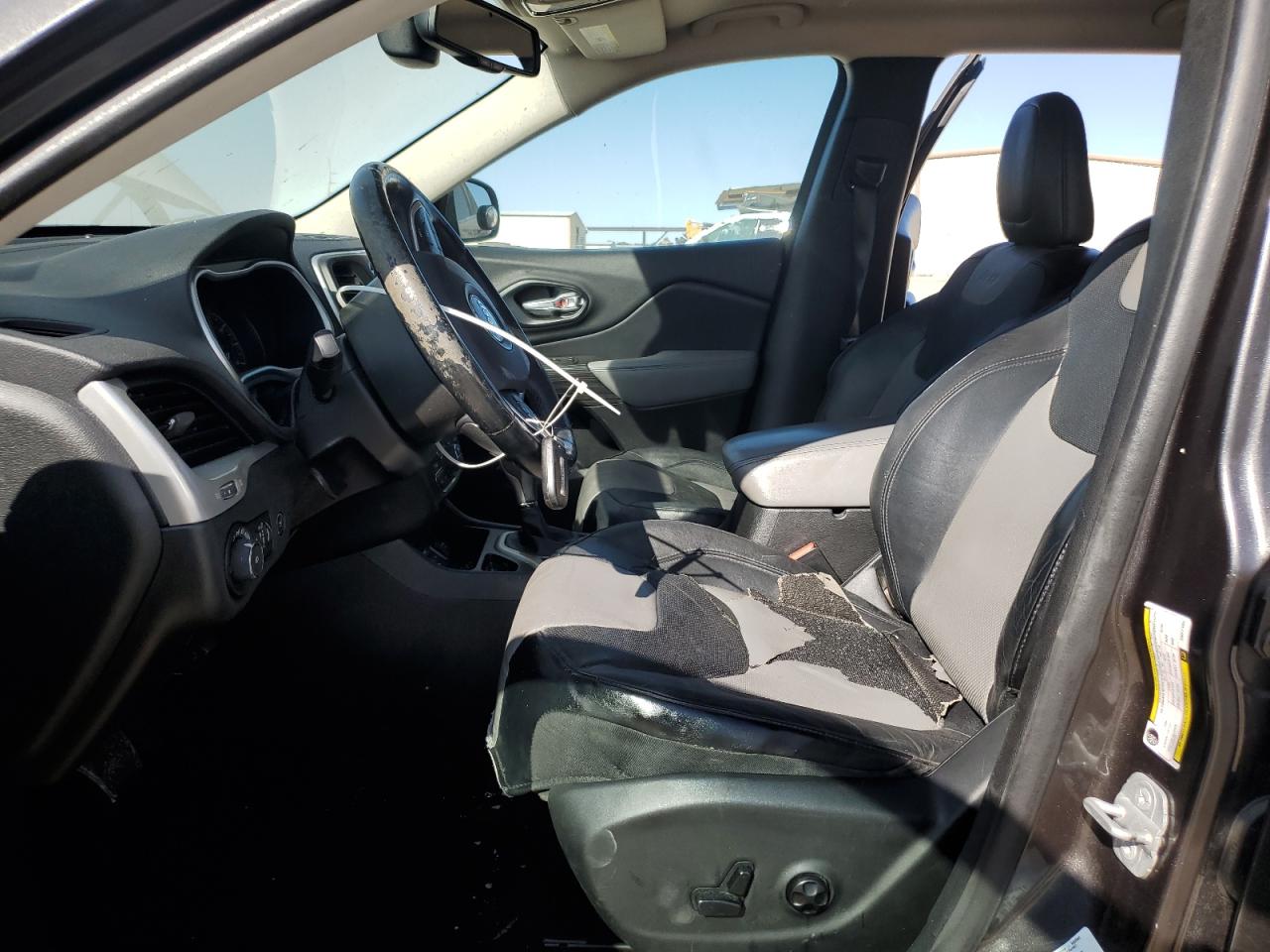 2014 Jeep Cherokee Limited VIN: 1C4PJLDS0EW217089 Lot: 82721925