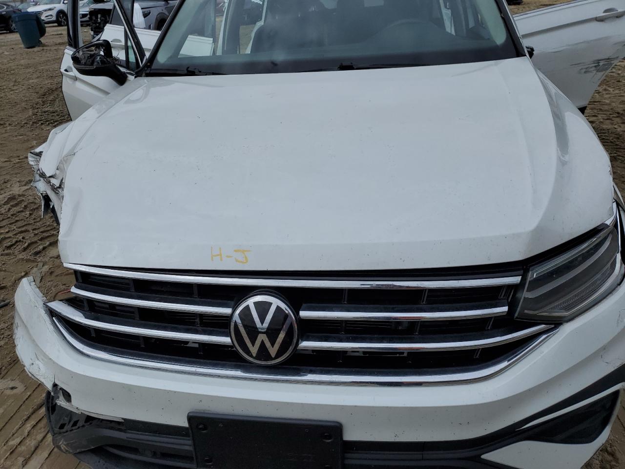 2023 Volkswagen Tiguan Se VIN: 3VVMB7AX0PM038014 Lot: 85849535