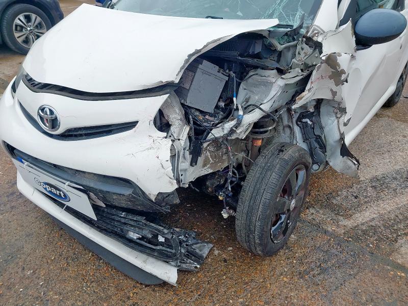 2014 TOYOTA AYGO MOVE WITH STYLE VVT- 