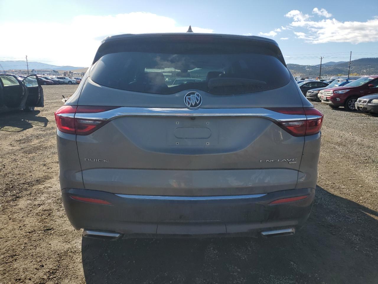 2018 Buick Enclave Premium VIN: 5GAEVBKW4JJ200834 Lot: 82545745