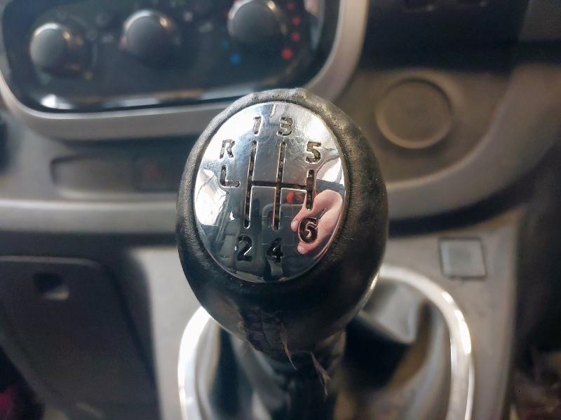 2017 RENAULT TRAFIC LL29 ENERGY DCI 125 SPORT NAV CREW VAN