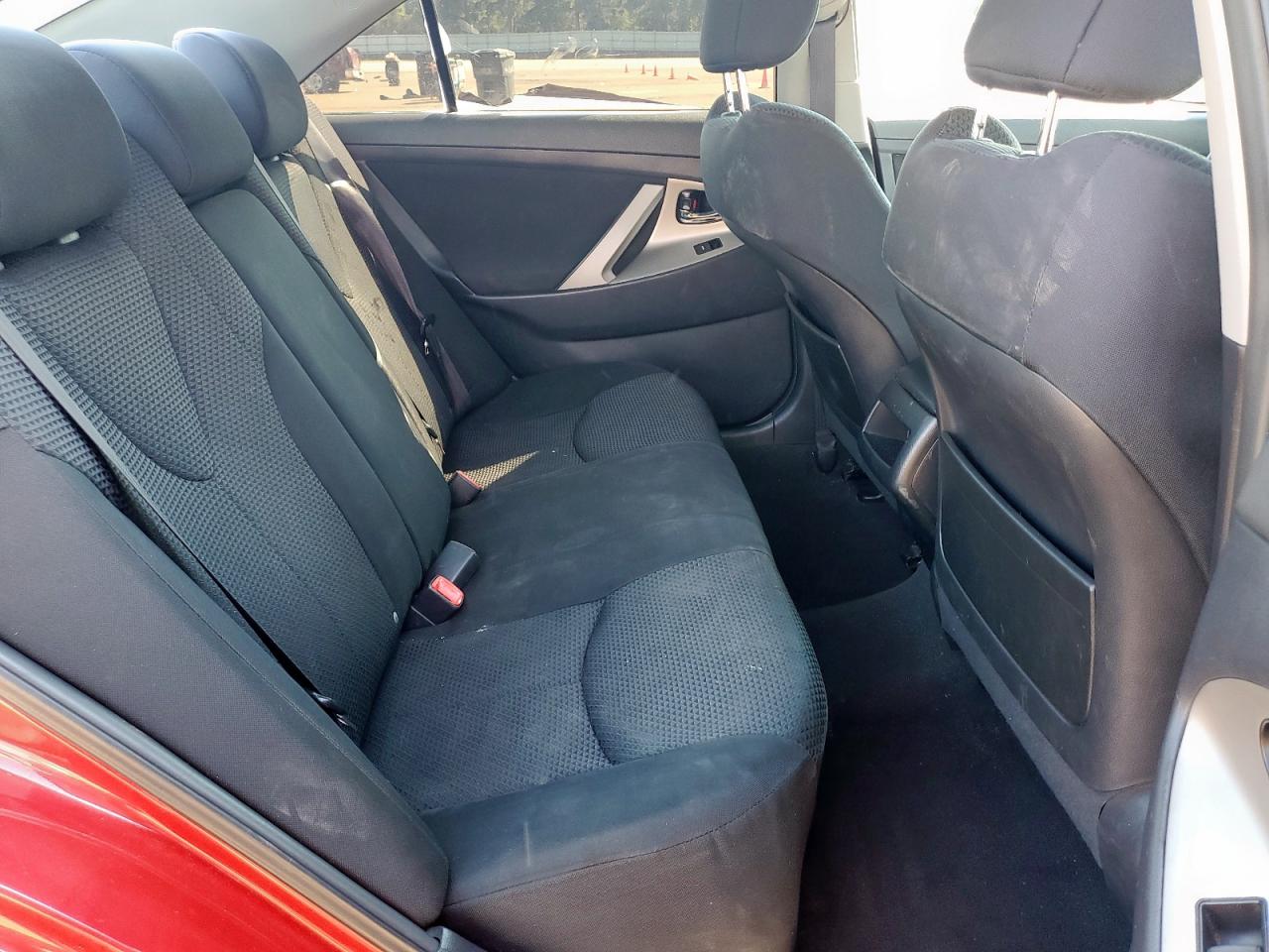 2010 Toyota Camry Base VIN: 4T1BF3EK6AU506568 Lot: 81952385